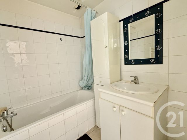 Appartement F3 à vendre - 3 pièces - 60 m2 - Savigny Sur Orge - 91 - ILE-DE-FRANCE