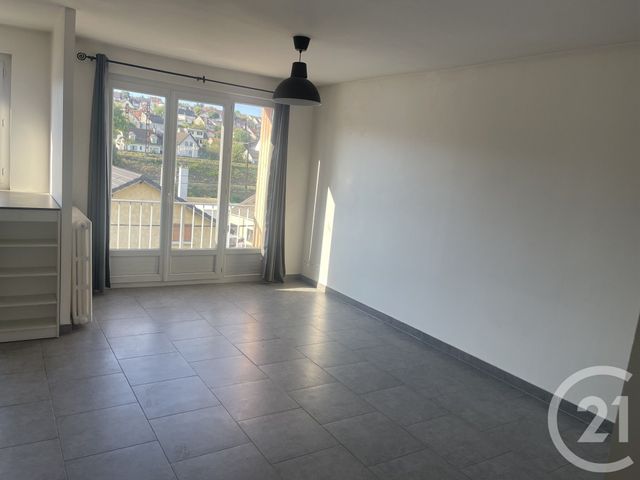 Appartement à louer - 2 pièces - 41,23 m2 - Savigny Sur Orge - 91 - ILE-DE-FRANCE