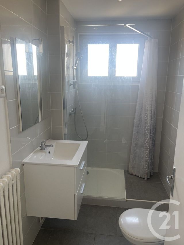 Appartement à louer - 2 pièces - 41,23 m2 - Savigny Sur Orge - 91 - ILE-DE-FRANCE