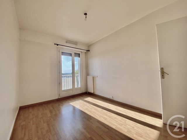 Appartement F2 à vendre - 2 pièces - 40 m2 - Savigny Sur Orge - 91 - ILE-DE-FRANCE