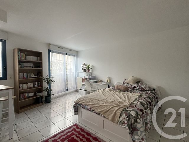 Appartement F1 à vendre - 1 pièce - 28,44 m2 - Savigny Sur Orge - 91 - ILE-DE-FRANCE