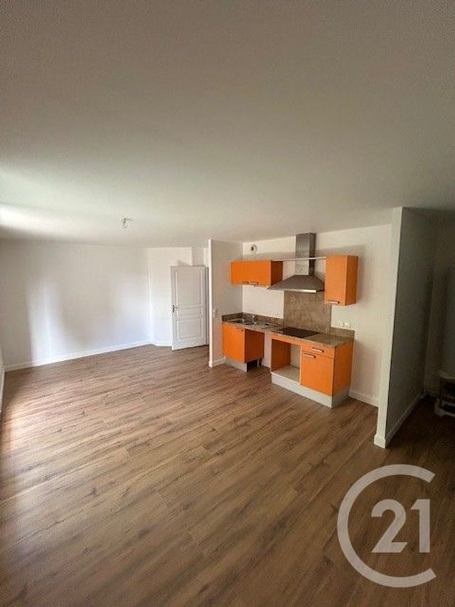Appartement F3 &agrave; louer - 3 pi&egrave;ces - 57,86 m2 - Savigny Sur Orge - 91 - ILE-DE-FRANCE