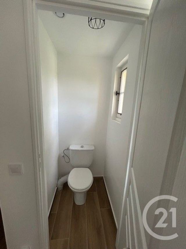 Maison &agrave; louer - 2 pi&egrave;ces - 49,61 m2 - Breuillet - 91 - ILE-DE-FRANCE